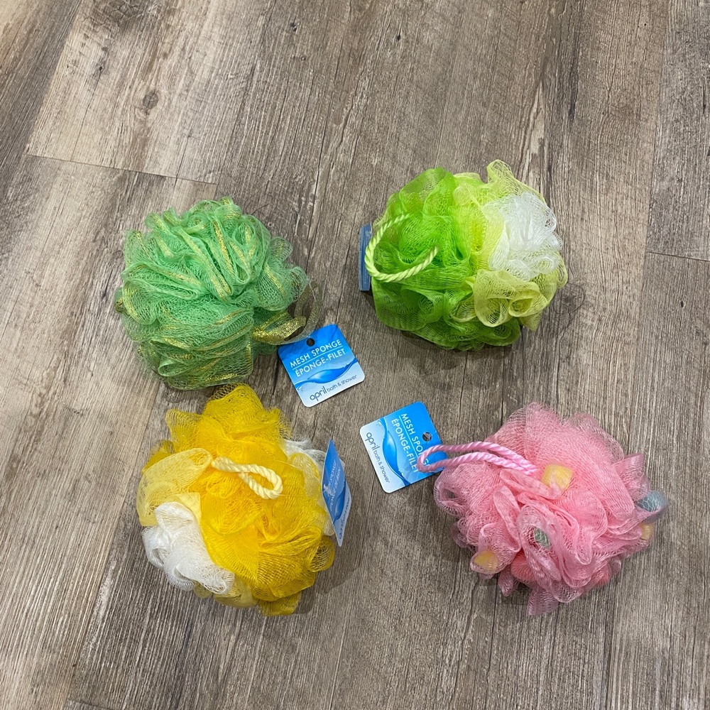 Set of 4 New Bath Sponges